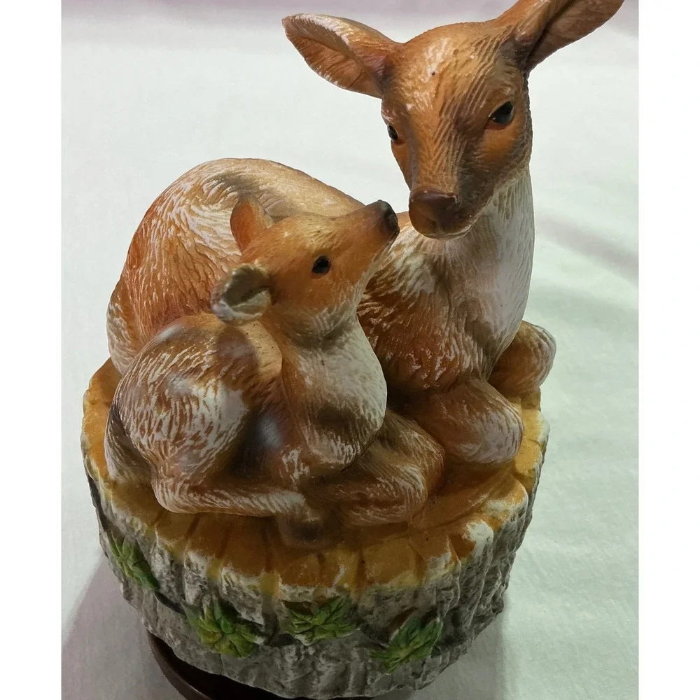 Vintage Deer & Fawn Music‎ Box Autumn Woodland Figurine Born Free Melody